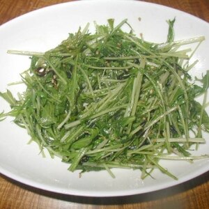 水菜と塩昆布だけの簡単炒め物